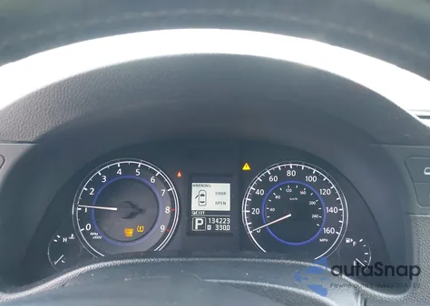 2010 Infiniti G37X z USA, uszkodzony, nr VIN JN1CV6AR0AM459704